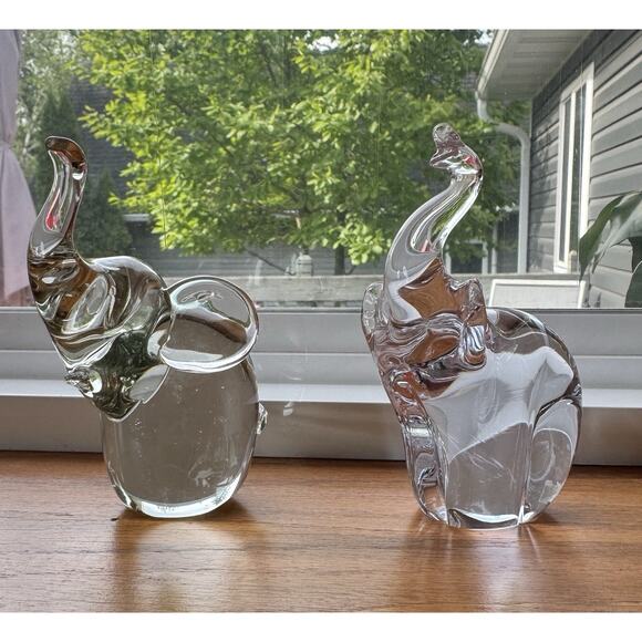 Lead Crystal Elephant Small Figurine Lot of 2 Paperweight Trunk Up - Picture 6 of 12